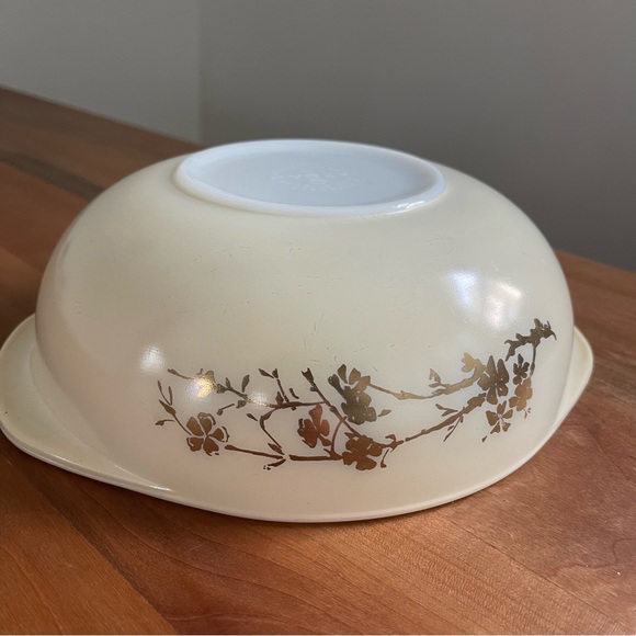 Vintage Pyrex 024 2QT Golden Branch Round Casserole Dish w Handles Retro MCM - Picture 5 of 9